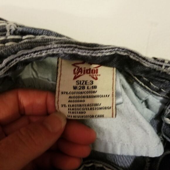 LA Idol Jeweled Capri Pants Sz 3 - Picture 5 of 6